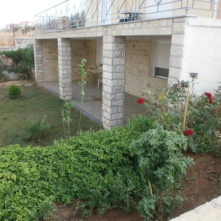 Villa Christine - Maisonettes With Fireplace Аливерион Екстериор снимка