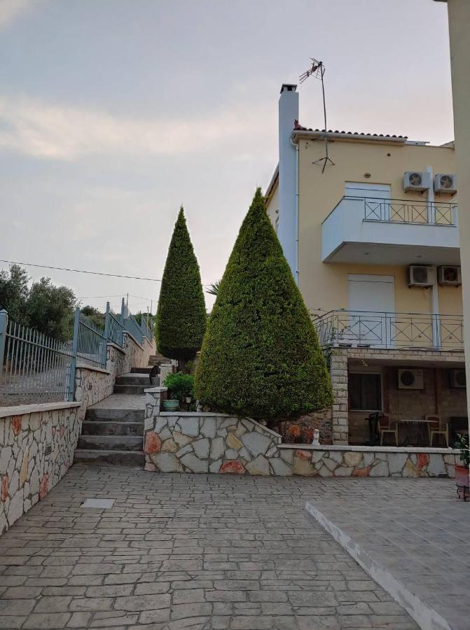 Villa Christine - Maisonettes With Fireplace Аливерион Екстериор снимка